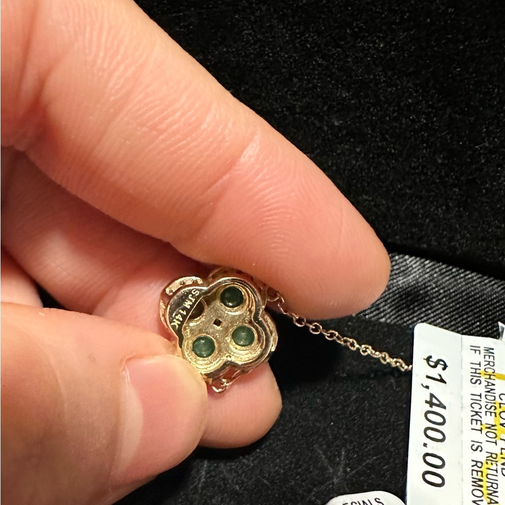 14k Yellow gold with emerald set - Picture 4 of 5